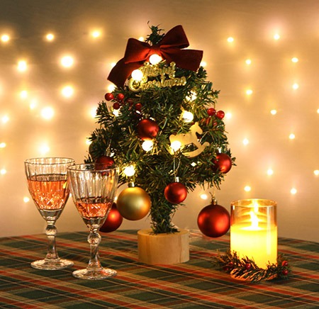 이우아여사 크리스마스 홈파티 풀세트 (미니트리+LED초+테이블보+와인잔2P)